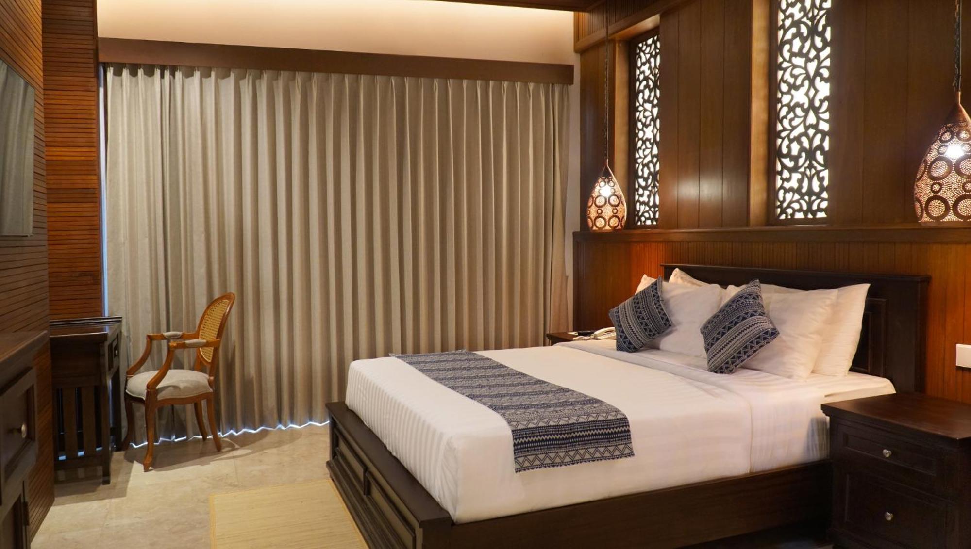 Bali Tropic Resort & Spa - Chse Certified Nusa Dua  Exterior photo Deluxe Room